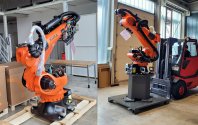 Unboxing Kuka Quantec-2